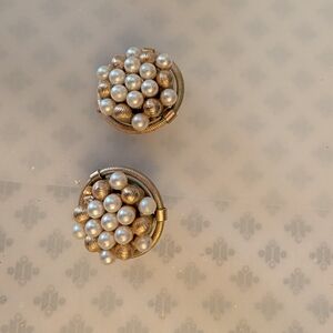 Vintage Clip On Elegant Gold and Pearl Cluster Earrings
